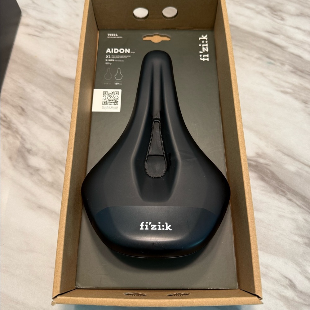FIZIK TERRA AIDON X1 SADDLE 160mm